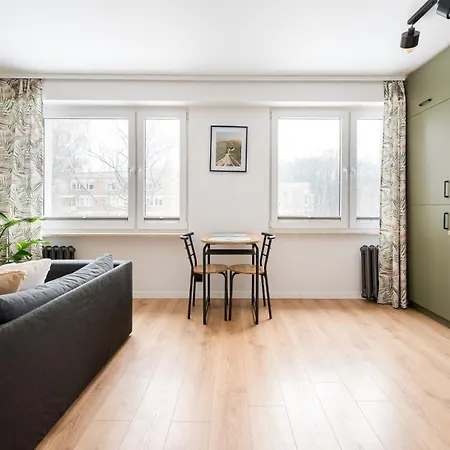 Appartement Wawer Urban Jungle By Bookinghost