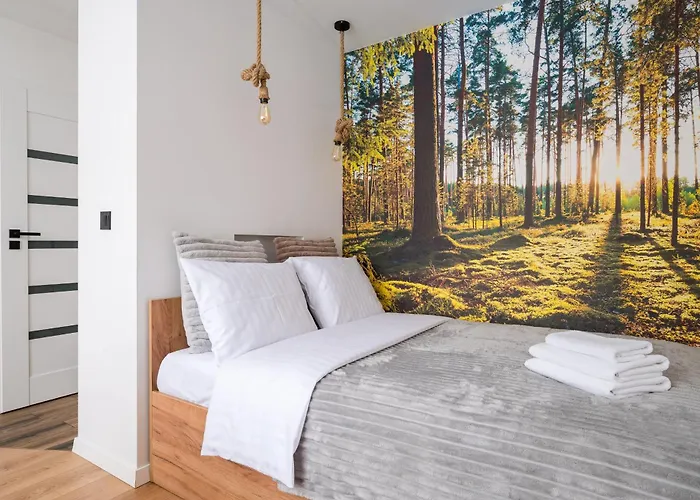 Wawer Urban Jungle By Bookinghost