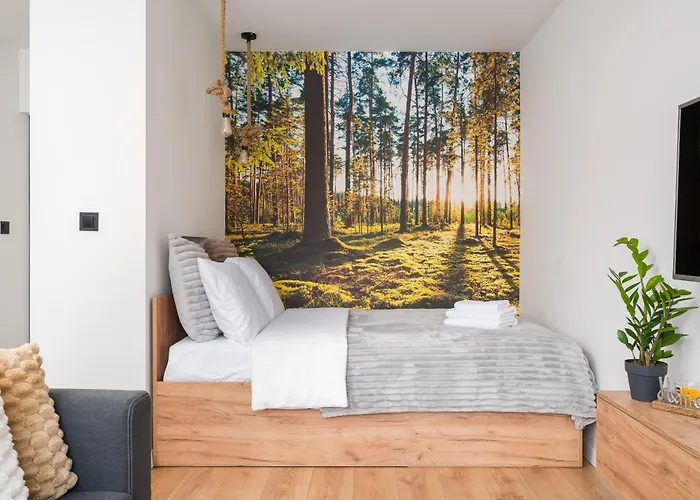 Wawer Urban Jungle By Bookinghost * Warsaw